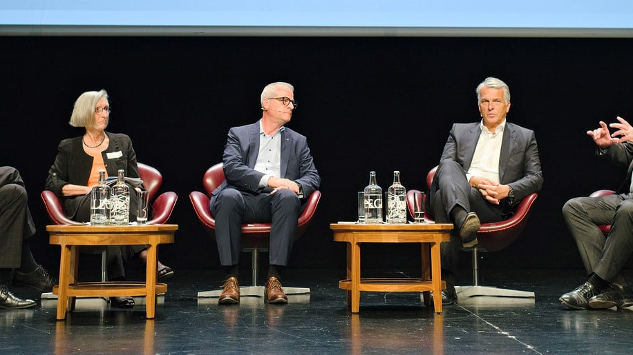 Rückblick Tag der Zuger Wirtschaft: Bilanzen, BIP und Bank-Rock